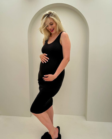 Sukienka prążkowana Black